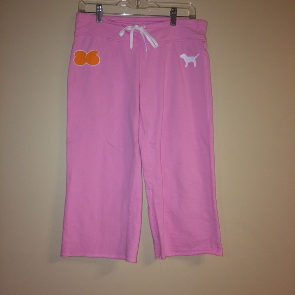PINK Victoria's Secret Pants - Victoria’s Secret Pink Capri Sweatpants
